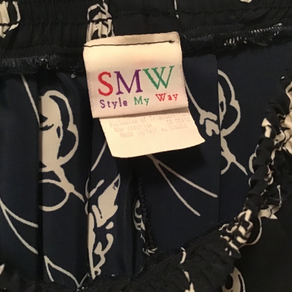 SMW pleated skirt - Picture 3 of 3